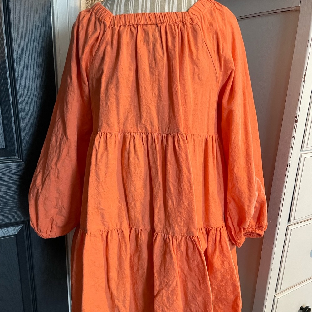 Dress - Picture 2 of 3